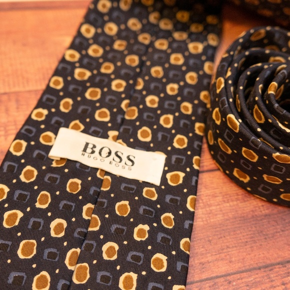 Hugo Boss Other - HUGO BOSS Neck Tie